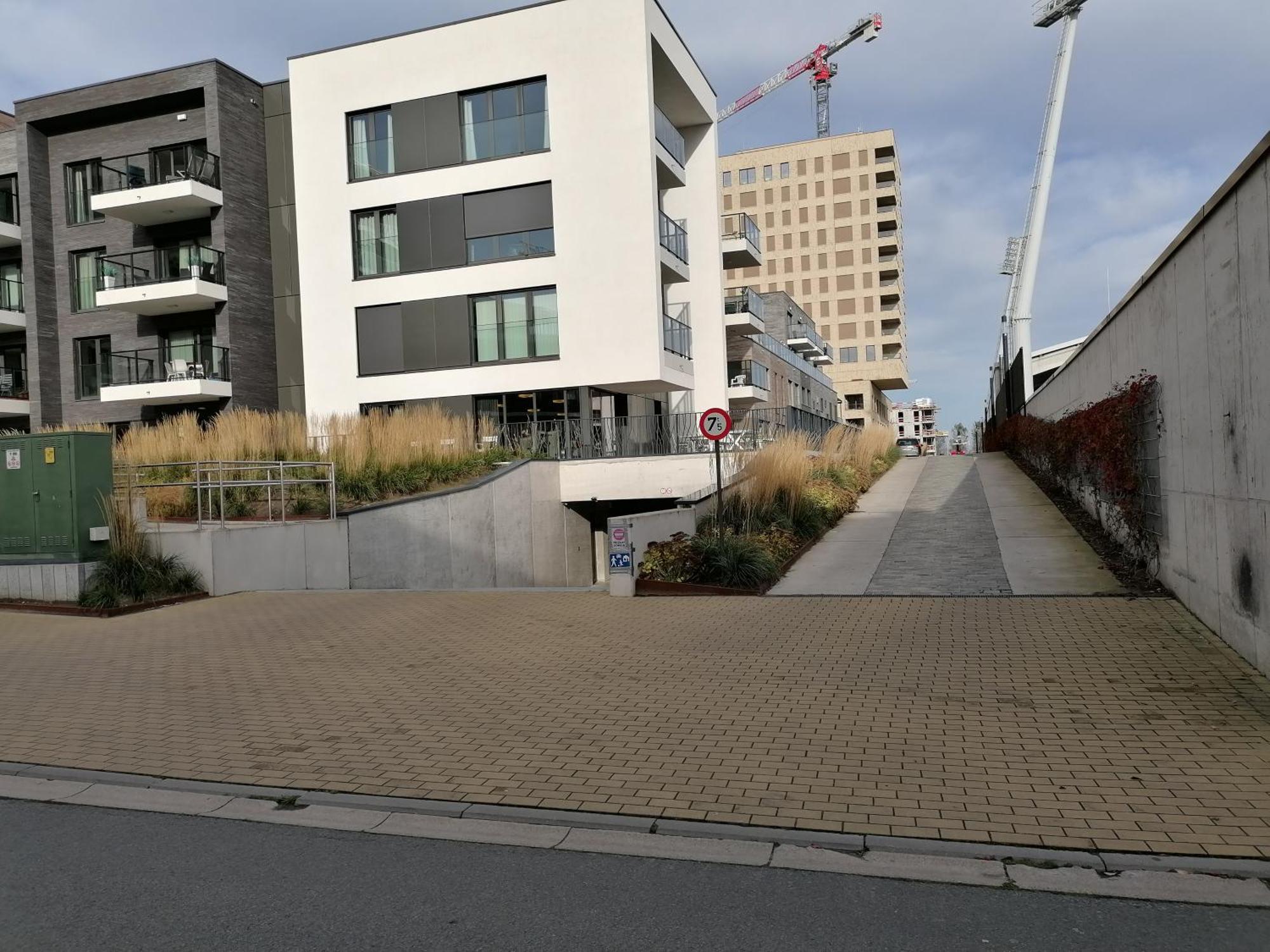 Bartine - Modern And Spacious Flat Near The Sea, Free Parking Space Ostenda Zewnętrze zdjęcie