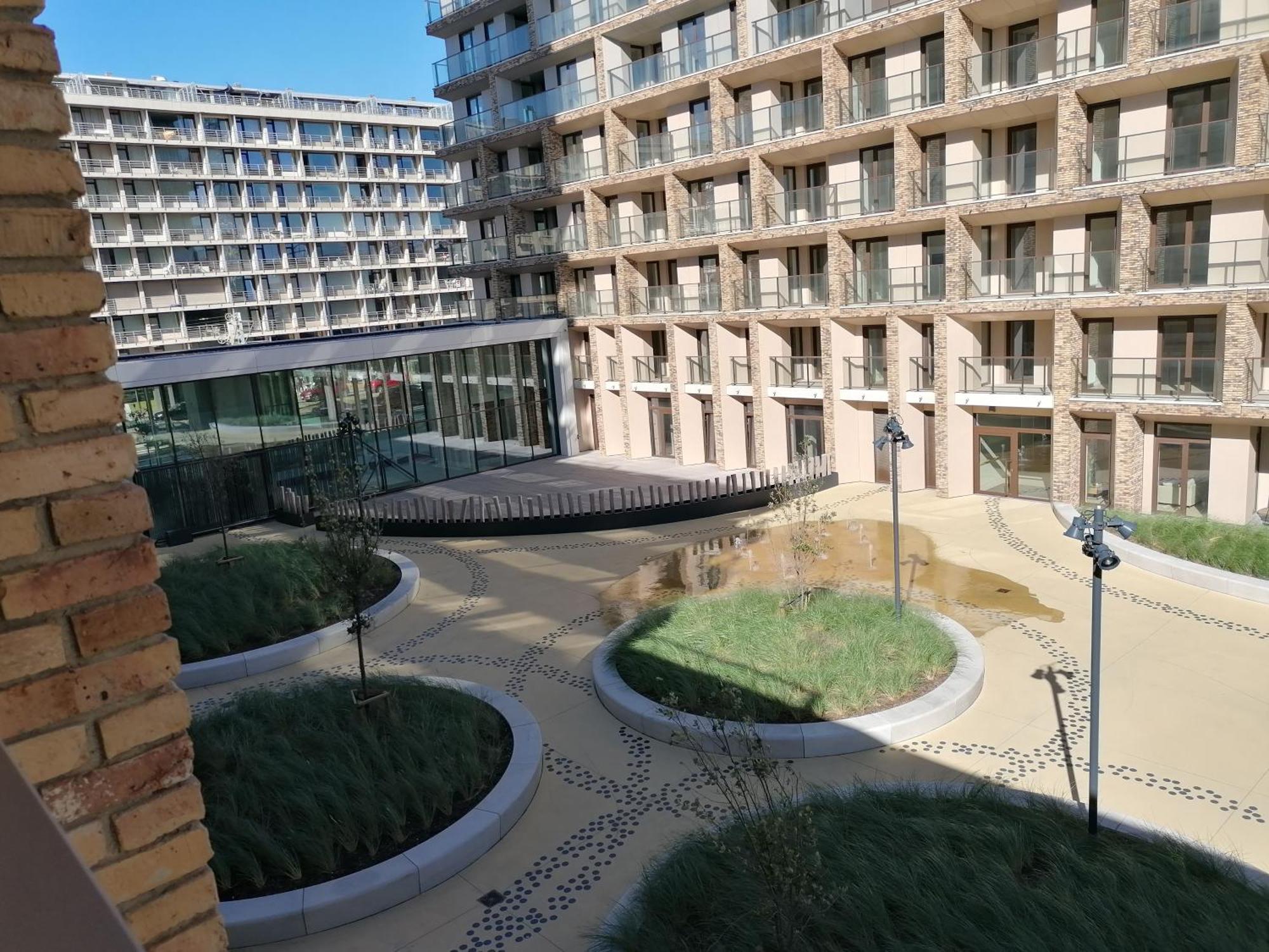 Bartine - Modern And Spacious Flat Near The Sea, Free Parking Space Ostenda Zewnętrze zdjęcie
